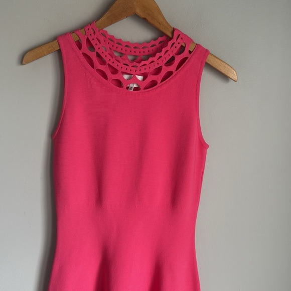 Milly Cutout Swing Dress In Fuchsia - Picture 5 of 14